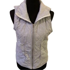 Peach Love California Blue and White Pinstripe Quilted Vest Women’z Size Small